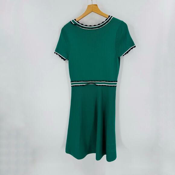 Review Green Fit & Flare Knit Dress with Contrast Trim Size 14 Preppy Work Wear - Picture 2 of 9